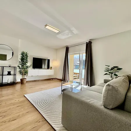 דירה Fewo-palmtrees 4 - Grosse Moderne 2 Zimmerwohnung Mit Sued-west Balkon In Gladbeck-mitte Naehe Movie Park Und Arena Aufschalke