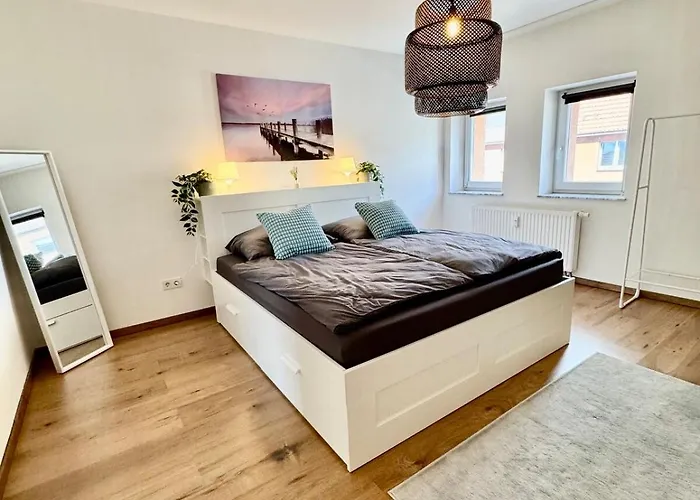 דירה Fewo-palmtrees 4 - Grosse Moderne 2 Zimmerwohnung Mit Sued-west Balkon In Gladbeck-mitte Naehe Movie Park Und Arena Aufschalke *