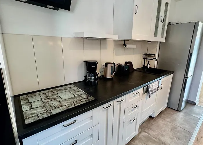 Apartament Fewo-palmtrees 4 - Grosse Moderne 2 Zimmerwohnung Mit Sued-west Balkon In Gladbeck-mitte Naehe Movie Park Und Arena Aufschalke *